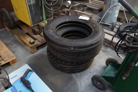 3 pieces. machine tires