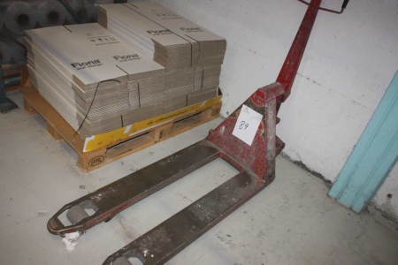 Low lifter, NH 1500 kg. Forks: length approx. 1150 mm, width approx. 160 mm