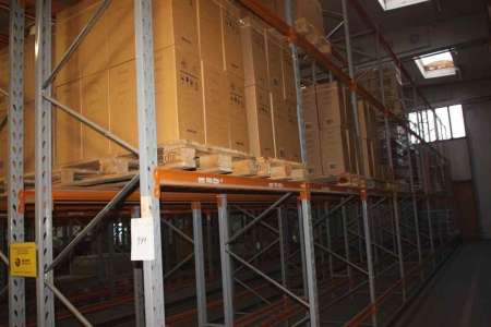 9 section pallet racking, height: approx. 4-5 meters. 2-pallet system. 4 shelves. Beam Load: 1000 kg / pallet for even distribution