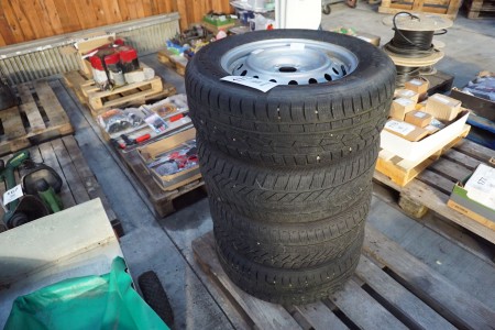 4 pieces. tires with rims for RAV4