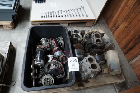 Various spare parts for engine