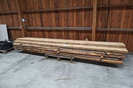 ca. 48 meter lærketræsplanker 