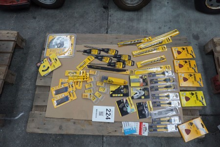 Various blades, bits, drills, etc., Brand: DEWALT