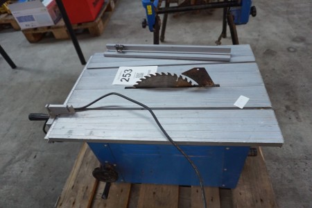 Table saw, brand: Driving Force