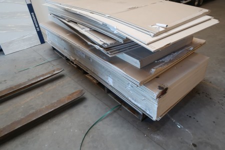 50 sheets of plaster 12.5 mm