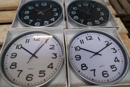 4 pieces. wall clocks