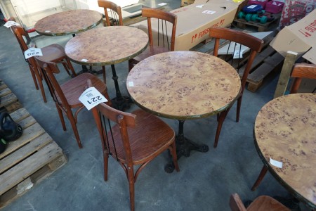 Runder Tisch mit 2 Stühlen