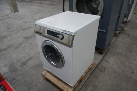 Industrial washing machine, brand: Miele