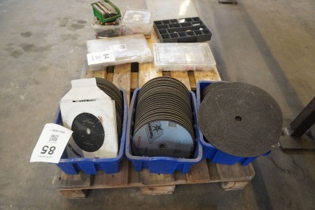 Large batch of cutting / grinding wheels for angle grinders