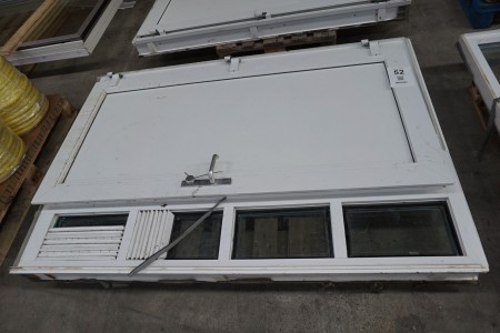 Front door with window section in plastic / metal