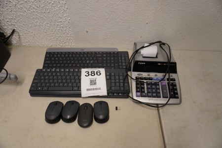 4 stk. tastatur + mus og regnemaskine med bonrulle