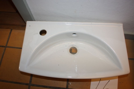 Håndvask, IFÖ, ca. 50 x 29 cm + håndvask, IFÖ, ca. 48 x 34 cm