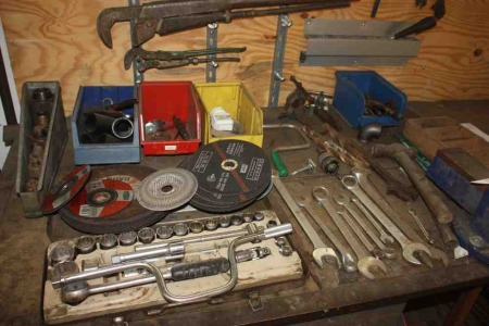 Hand tools on the workbench and tool panel as tagged