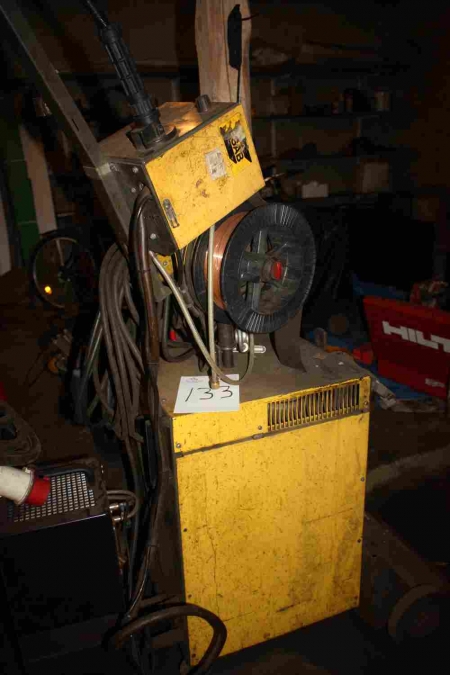 CO2 welding machine ESAB LAG 400 + box. Welding cables and levers, swing arm