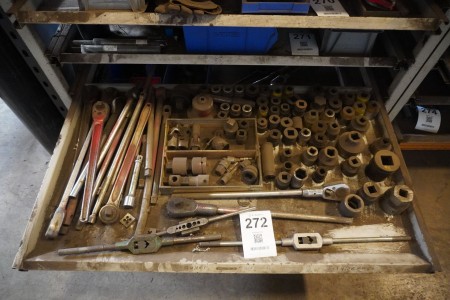 Large batch of ratchet wrenches + tops