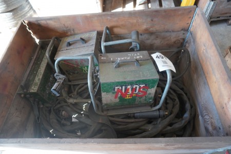 3 pieces. wire guide boxes incl. various welding cables