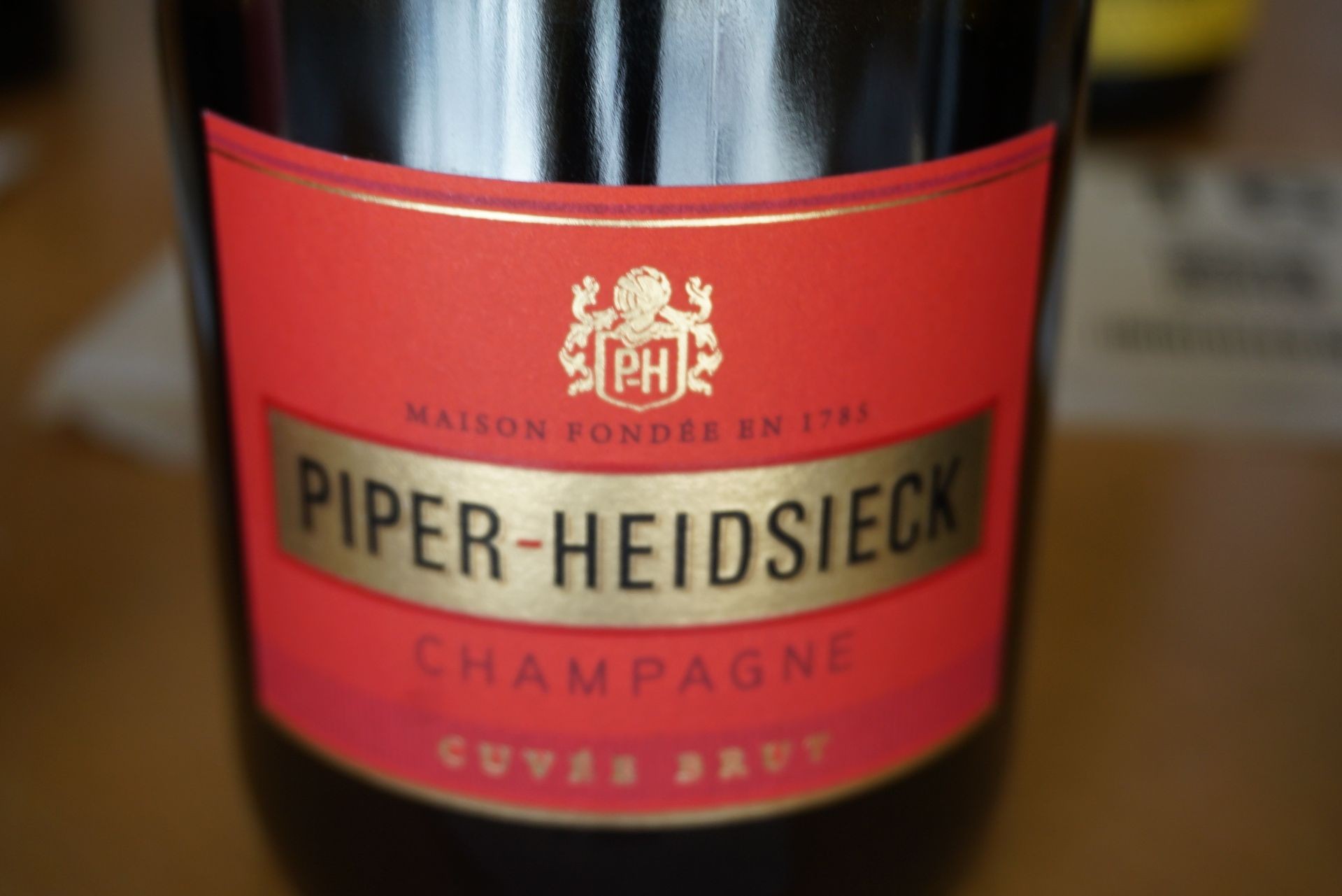 PiperHeidsieck, Champagne, raw cuvée KJ Auktion Machine auctions