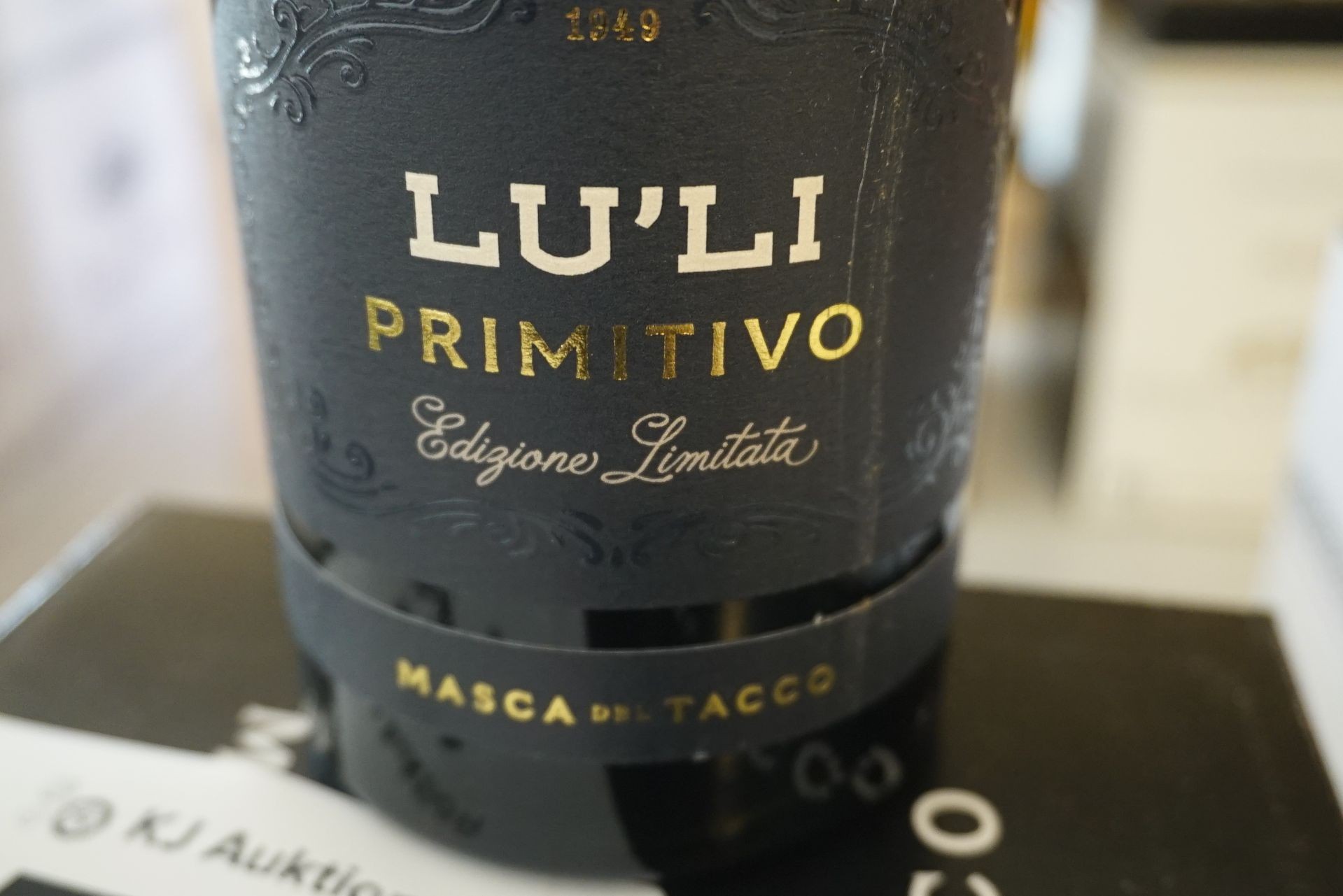 Masca del Tacco, Lu'li primitivo, 2020, 6 pcs. KJ Auktion Machine