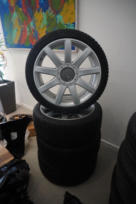4 pcs. winter tires with alloy wheels for Audi