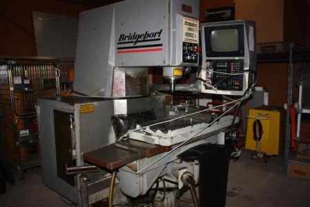 Milling Machine Bridgeport Series 11, Interact 4, Control: Heidenhain TNK 151.Machine vice. Clamping surface: 87x38 cm