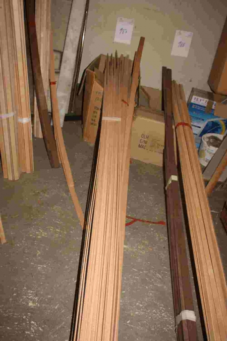 Lot wooden beadings