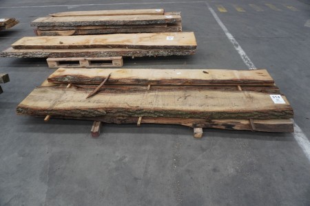 4 pieces. Oak planks