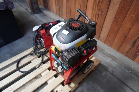 Generator, mærke: Generac, model: VT2600