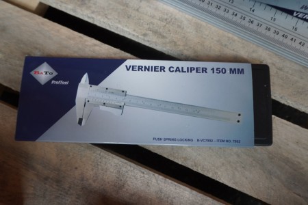 Various calipers & angles