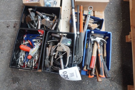 Large batch of hand tools etc.