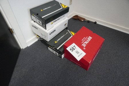 5 pairs of safety shoes, Brand: Brynje, DeltaPlus & Uvex