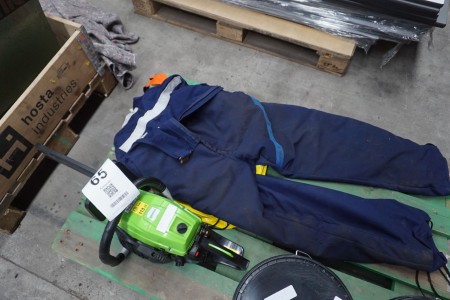 Chainsaw, brand: Garden incl. saw pants