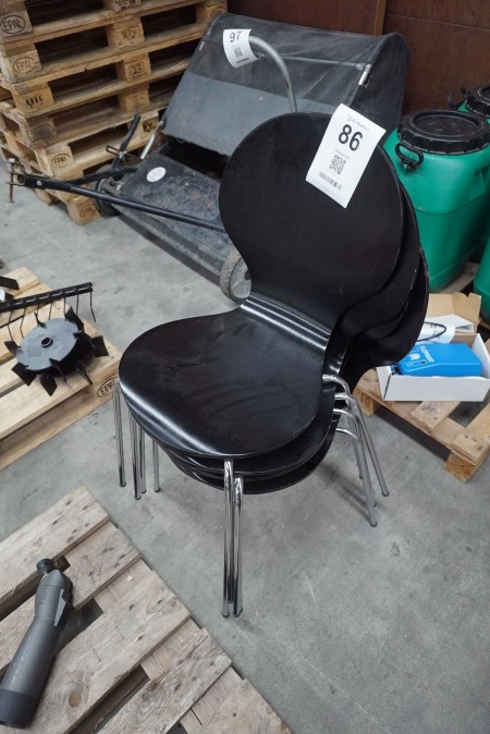4 Stück. Stühle aus Holz / Metall