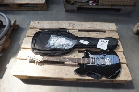 El-guitar, Mærke: Yamaha, Model: ERG 121C