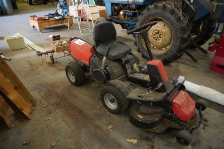 Garden tractor, Brand: Jonsered, Model: FR 2213 MA