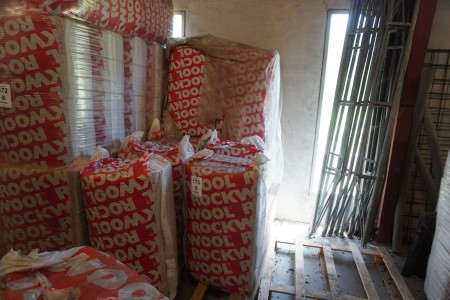 9 packs insulation, Brand: Rockwool