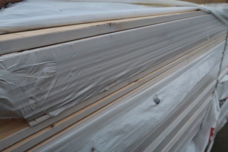 540 meters of rough white painted boards