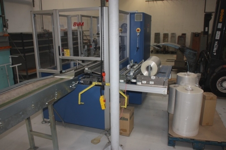 Overwrapping machine, BVM Compacta 5022 EGS Servo, SN: 20070335291/BJ2007/3529. App. format: 450 mm. Sealing width 500 mm. Passage height: 220 mm. Speed: up to 120T/min + BVM shrink tunnel, type SC45302SD + conveyor with air powered workpiece pusher. Colu