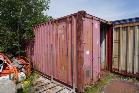 40-Fuß-Container mit verschiedenen Baumaterialien