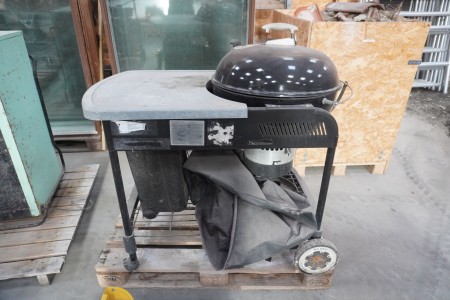 Ball grill, Brand: Weber, NOTE: Delivery 09-12