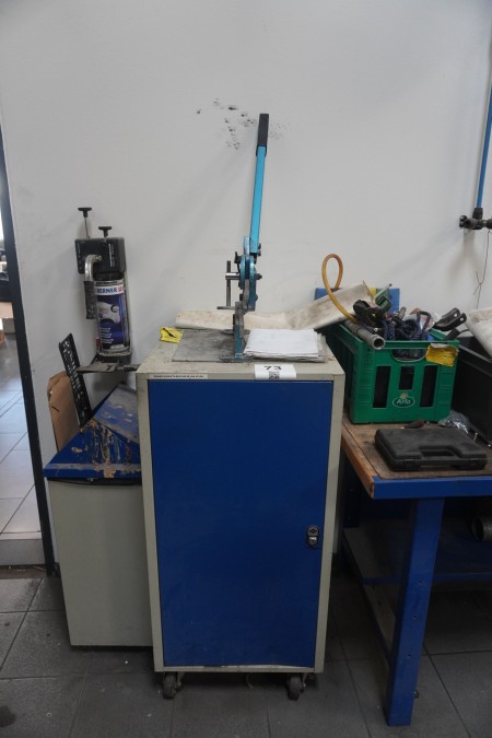 Cabinet with flat iron cutter