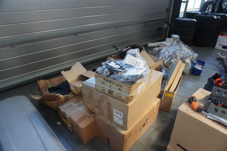 Large batch of mixed spare parts