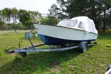 20 foot cabin boat, Papers lost for trailer. Frame number: VA 1000.BB 9139