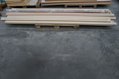 Large batch of moldings for upper cabinet