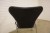 4 Stück. Arne Jacobsen 7-Sitzer-Stühle mit Armlehnen