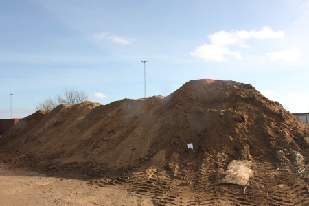 Sand filling, approx. 23 x 7 meters + approx. 7 x 20 meters at the base
