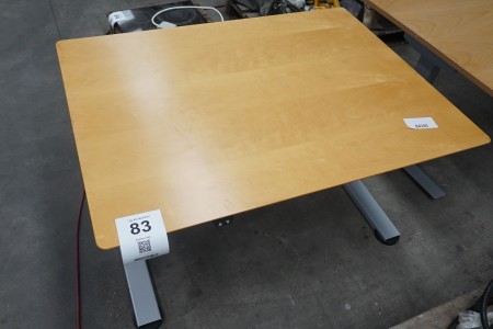 Höhenverstellbarer Tisch
