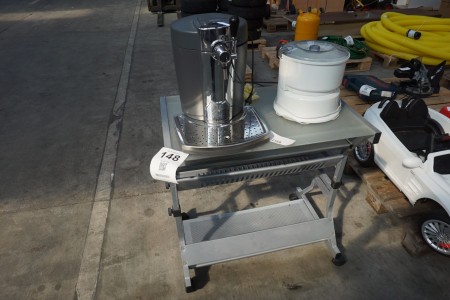 Draft beer system + rolling table and electric potato peeler