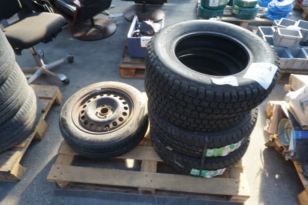 4 pieces. Tire + 1 pc. Tires with rims