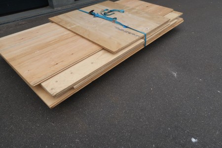 8 sheets of plywood 21 mm