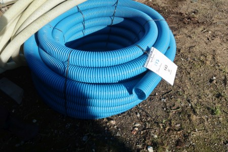 1 roll of drainage hose